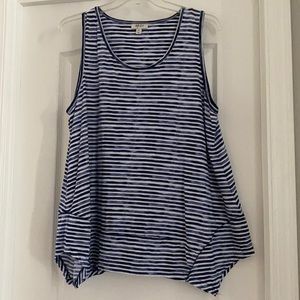 Style & Co Women’s Shark bite Top XXL